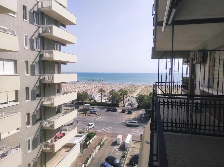 Appartamento Vista Mare Rimini Esterno foto